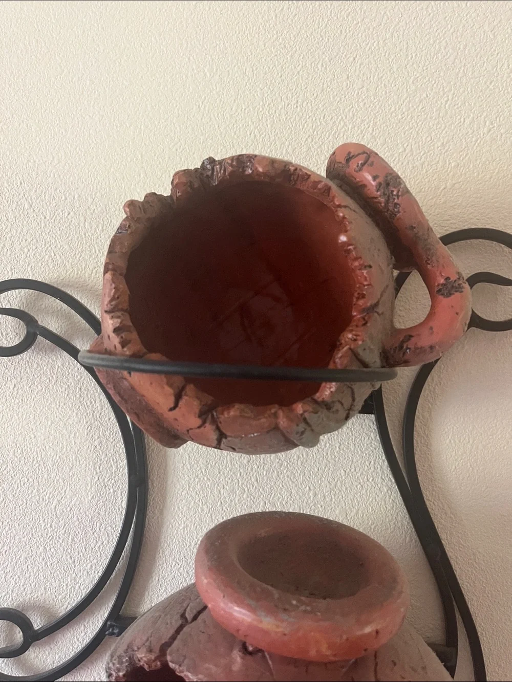 Home Interiors Rust Red & Black Double Wall Planter Set